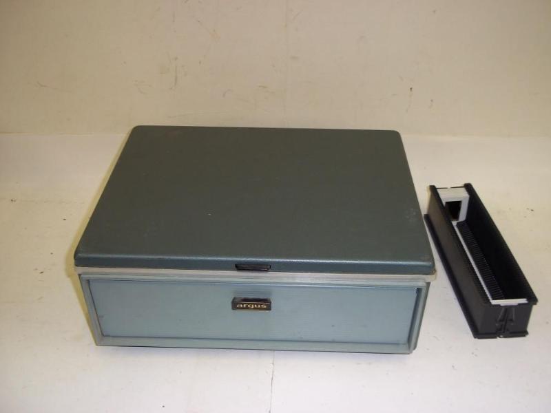 Argus Automatic 540 Slide Projector...