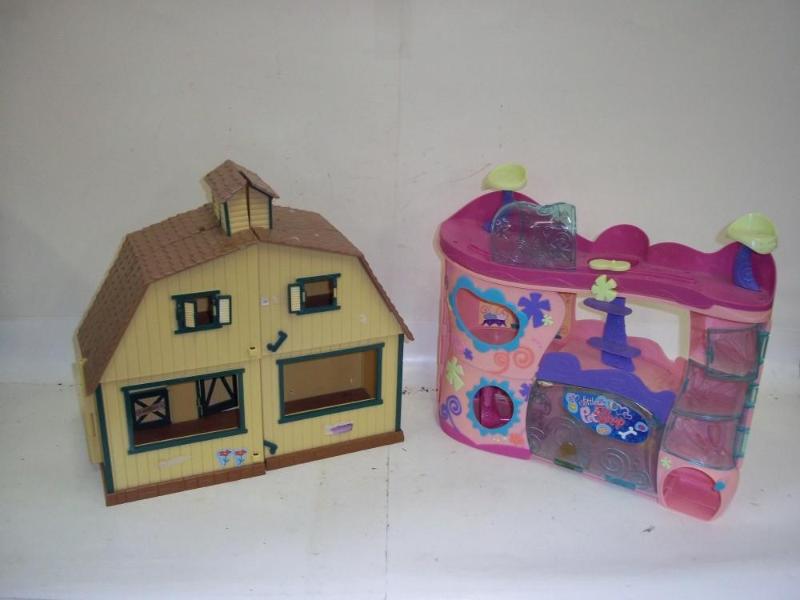 Littlest Pet Shop and Barn...