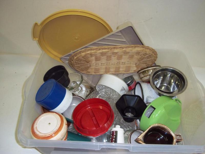 Miscellaneous Box of Dishes...
