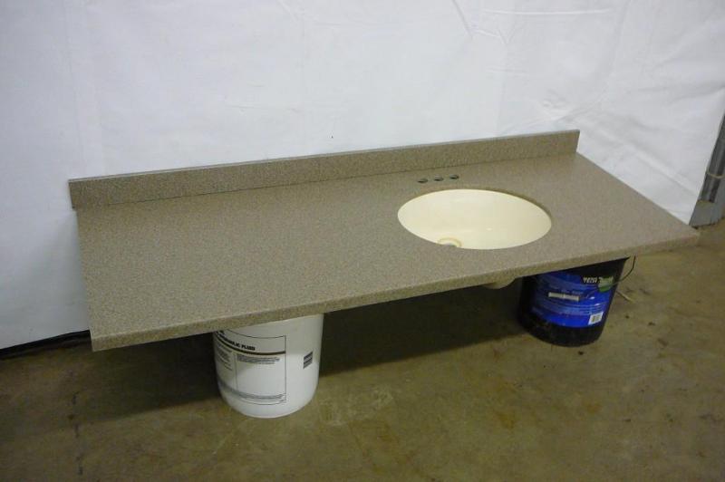lot 5 image: Corinthian vanity top with under mo...