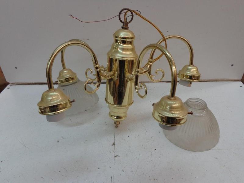 lot 115 image: 5 Bulb Chandelier  Missing 3 G...