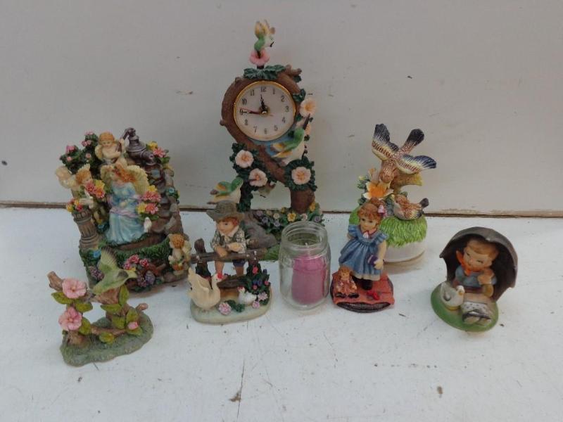 lot 125 image: Assorted Knick Knacks, Water Founta...