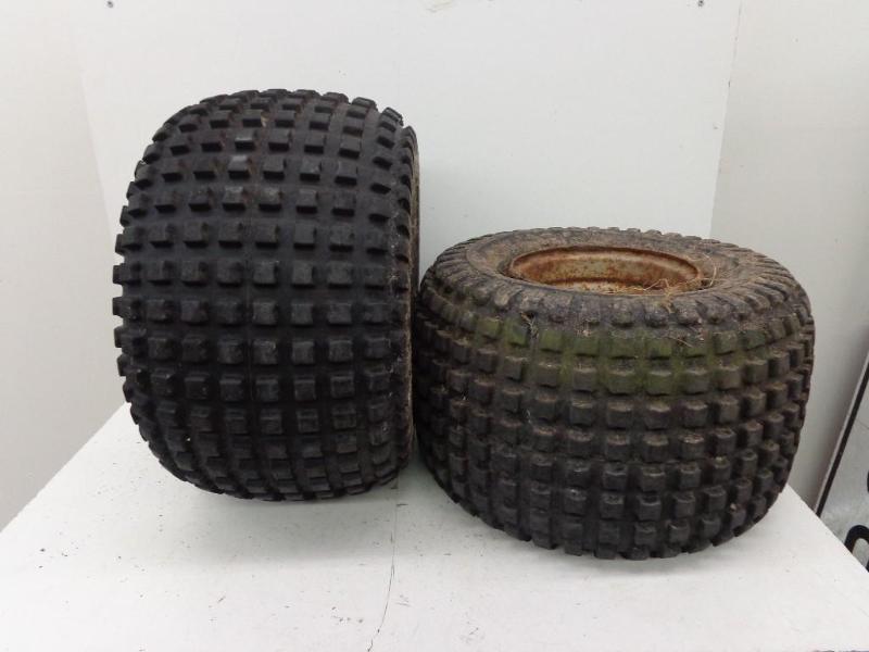 lot 27 image: 3 Wheeler Tires  Carlisle At 2...