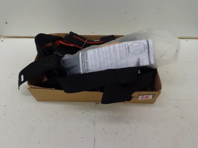 lot 28 image: Fall Protection Safety Harness Mode...