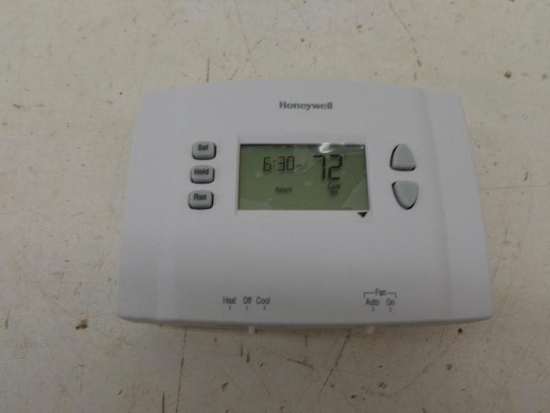 lot 30 image: Honeywell Digital Thermostat RTH230...