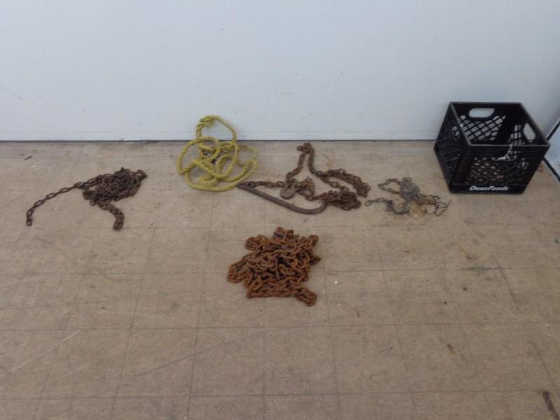 lot 52 image: Chains, Braided Tow Rope and Milk C...