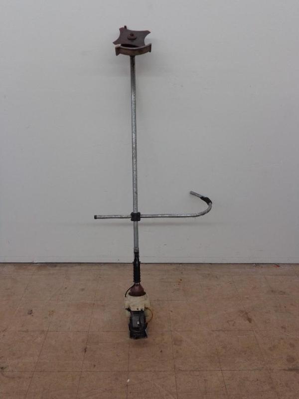lot 79 image: Ryan Brush Cutter Seems to have goo...