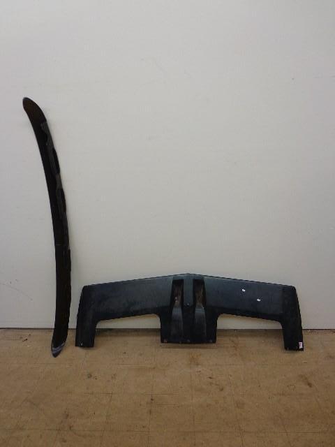 lot 96 image: Lund Made Truck Trim Piece and Mopa...