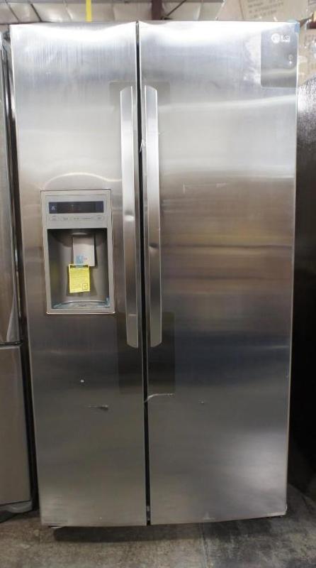 lot 3 image: New LG Refrigerator Model # (LSC279...