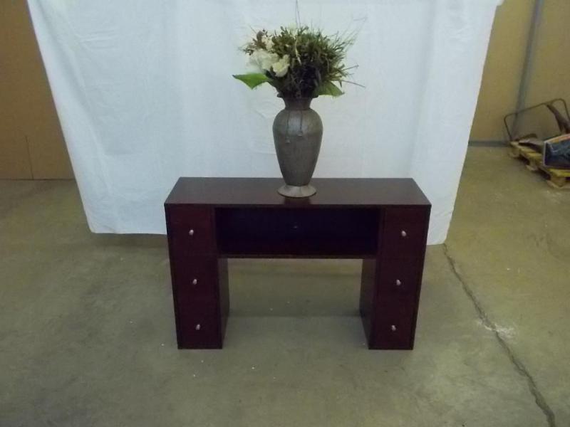 lot 14 image: Small storage table, has 6 drawers ...