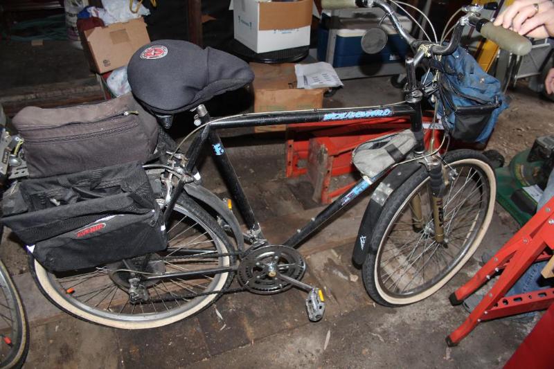 lot 107 image: Vintage Boulevard Bicycle with Seat...