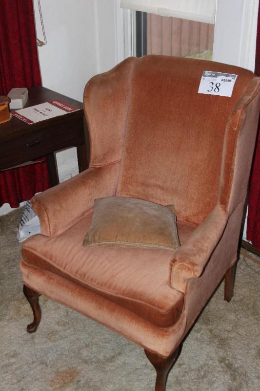 lot 38 image: Sofa Chair, Single, with 1 small pi...