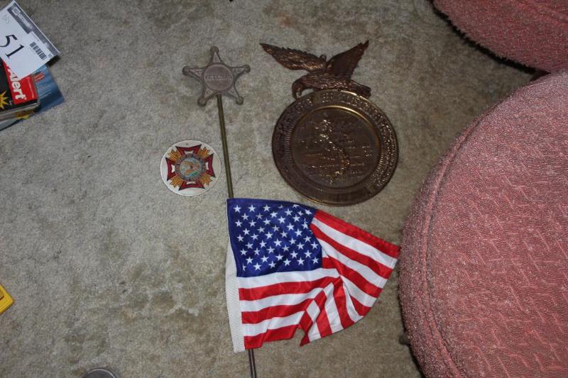 lot 53 image: Lot of (4) Items (1) Small America...