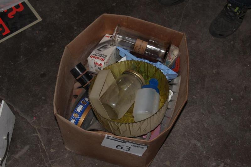 lot 63 image: Box Lot of Miscellaneous Items (1)...