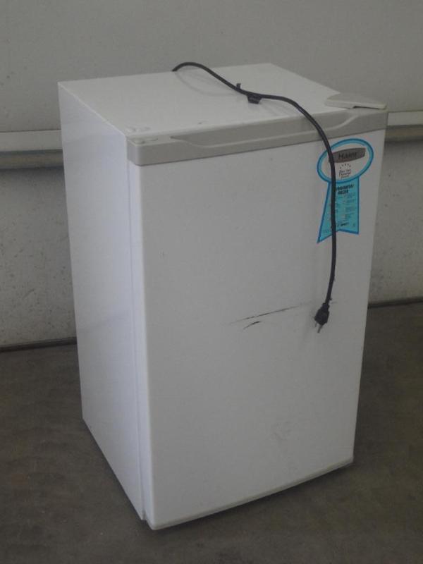 lot 135 image: Haier Mini Refrigerator With Freeze...