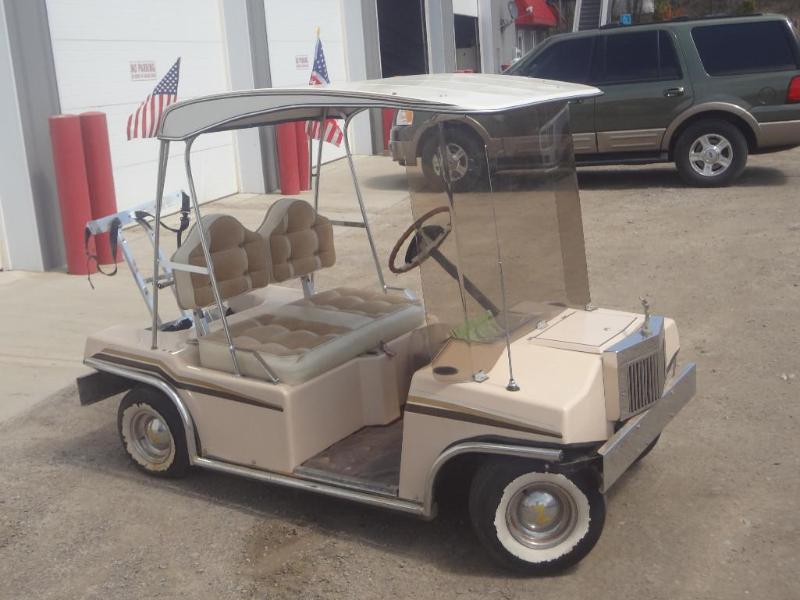 lot 2 image: Nordco Runner Model 450 Electric Go...
