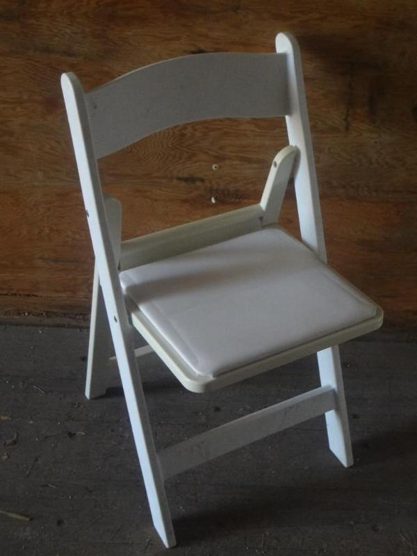 lot 25 image: Lot Of (20) Folding Wedding Chairs ...