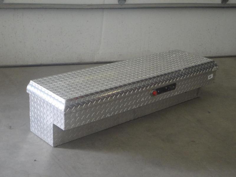 lot 42 image: Weathergaurd Aluminum Diamond Plate...