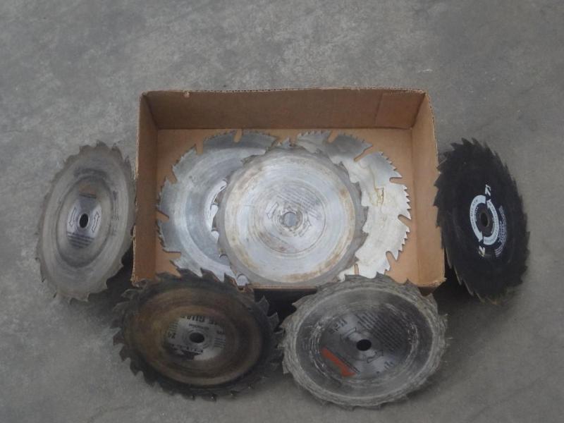 lot 87 image: Box Lot Of Circular Saw Blades...