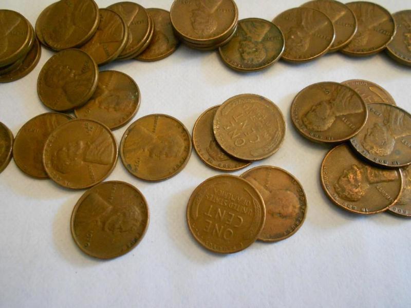 50 Lincoln Wheat Pennies with dates...