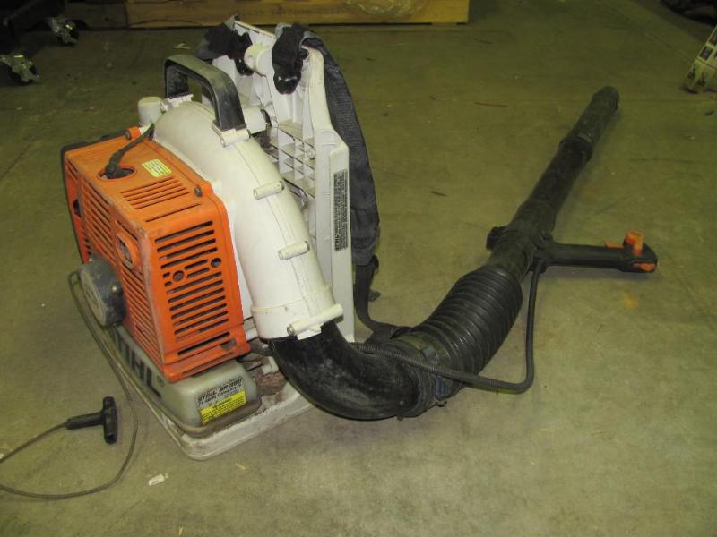 For repair This STIHL BR380 Backpa...
