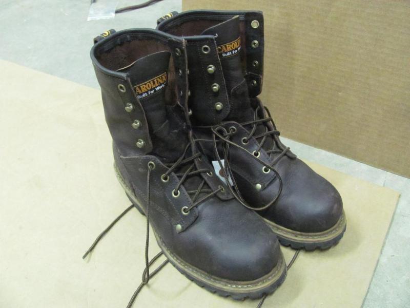These Like-new CAROLINA Briar 8&quo...