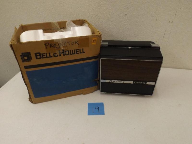 Vintage Bell an Howell auto load 8m...