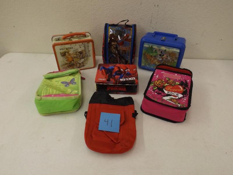 Cool lunch boxes. Spiderman, Holly-...