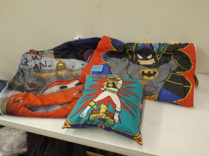 This lot includes 3 kids sleeping b...