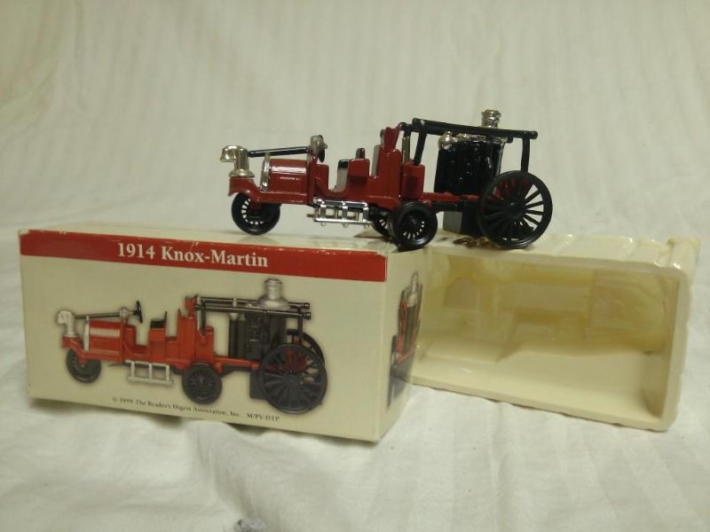 1914 Knox Martin Fire Engine with B...