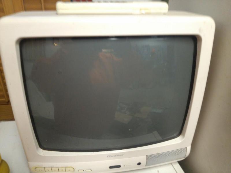 13&quot White TV, works great with...