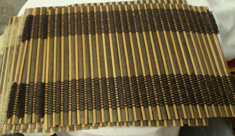 Set of 6 Bamboo Place mats...