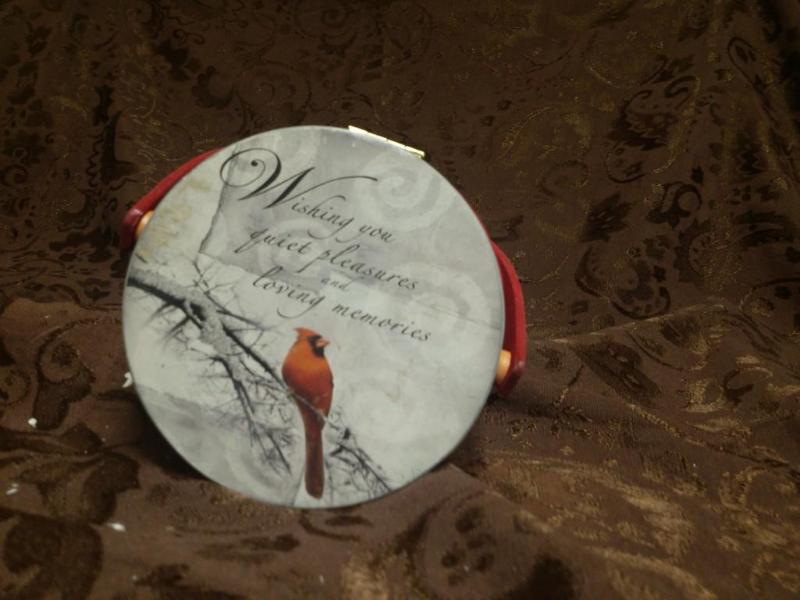Vintage basket with hinged lid bird...