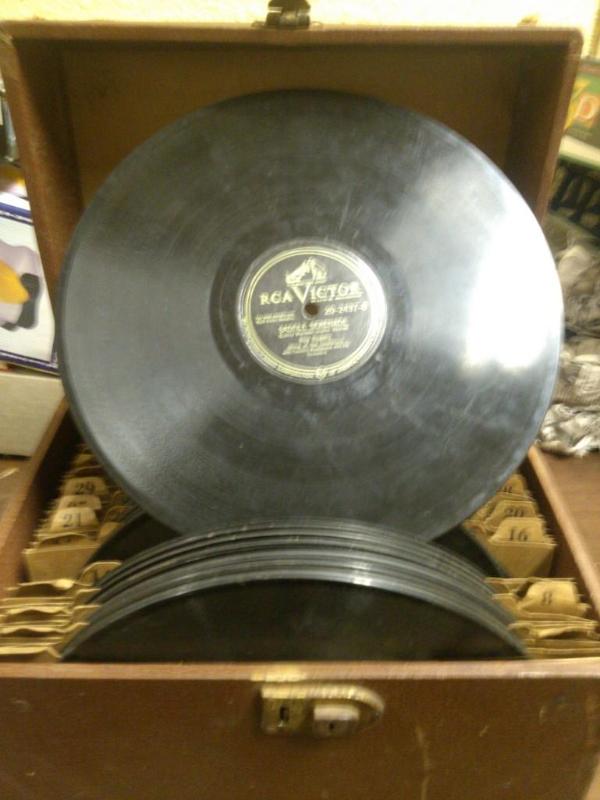 Vintage 1930s 1940s 62 Decca RCA ...