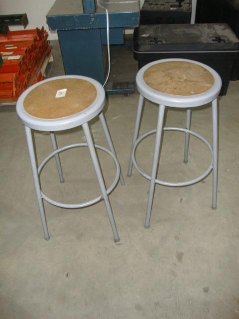 lot 171 image: Lot of 2 Metal Stools...