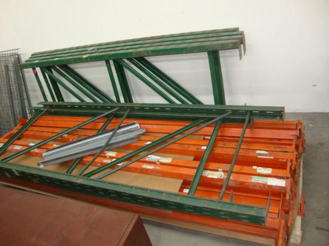 lot 18 image: Green Racking, includes 6 - 36in x ...