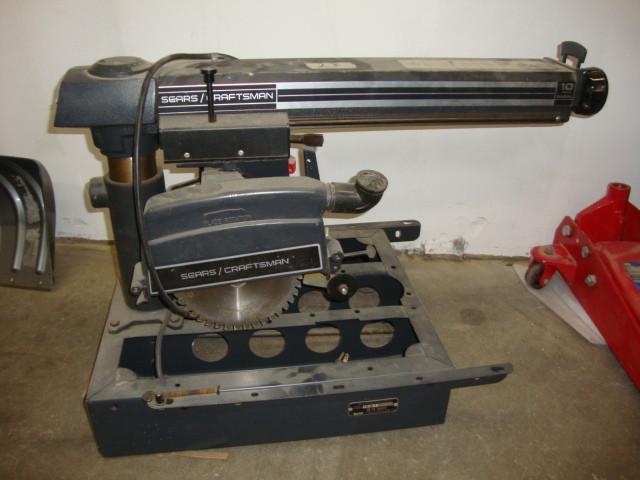 lot 32 image: Craftsman 10in Radial Arm Saw, mode...