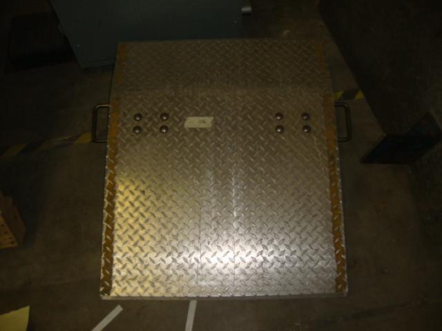 lot 34 image: Small Dock Plate, 30in wide...