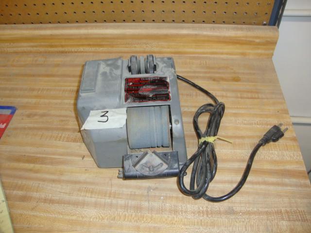 lot 44 image: Craftsman Wet Wheel Sharpener, mode...
