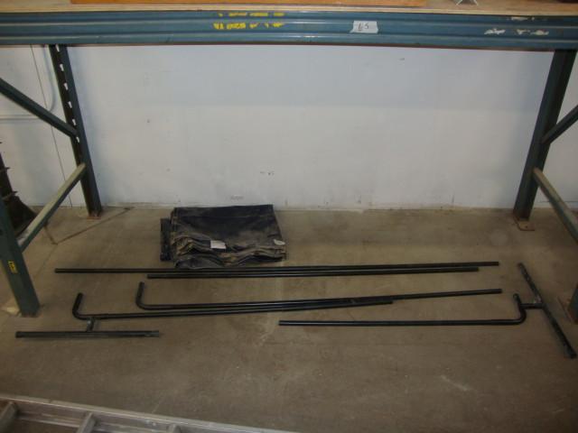 lot 47 image: Welders Curtain with Frame, 6ft x ...