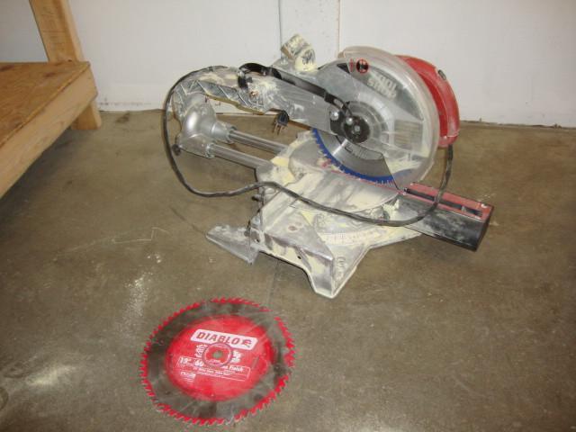 lot 50 image: Tool Shop 10in Sliding Compound Mit...