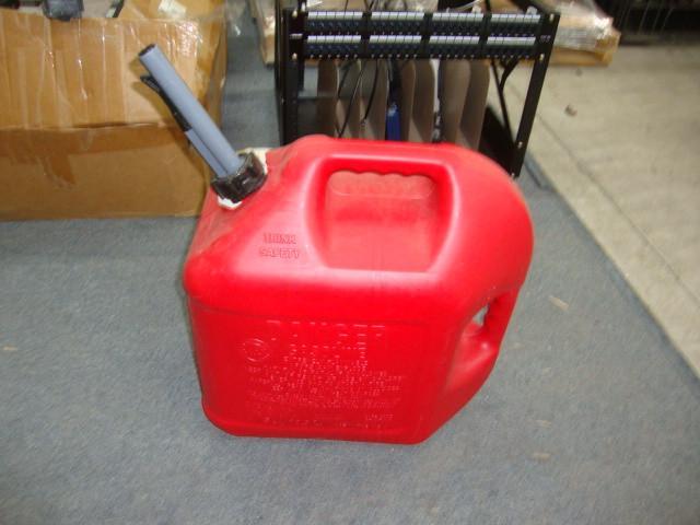 lot 96 image: Plastic Gas Can...
