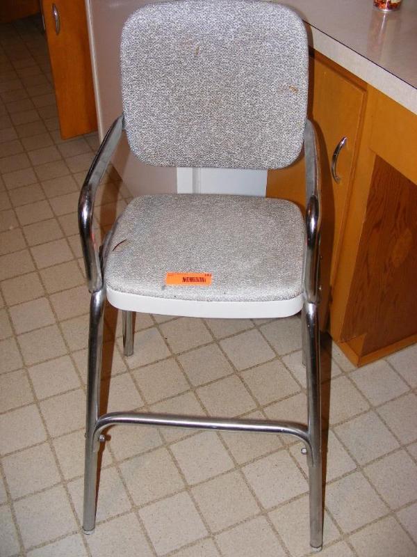 lot 141 image: High Chair