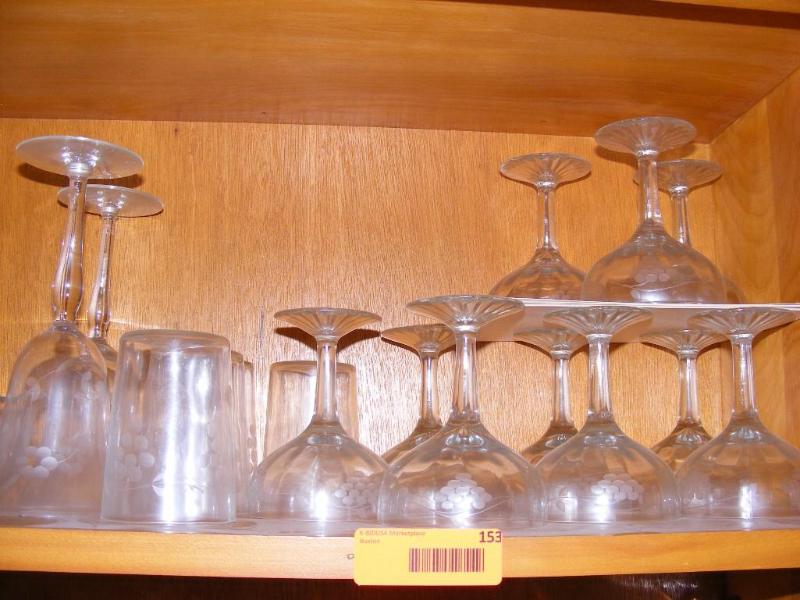 lot 153 image: Glasses