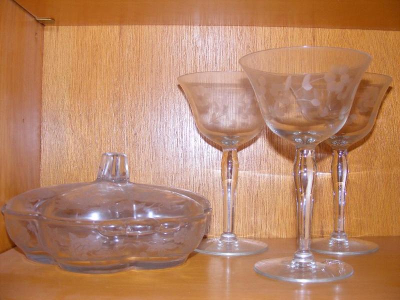 lot 154 image: Dishes