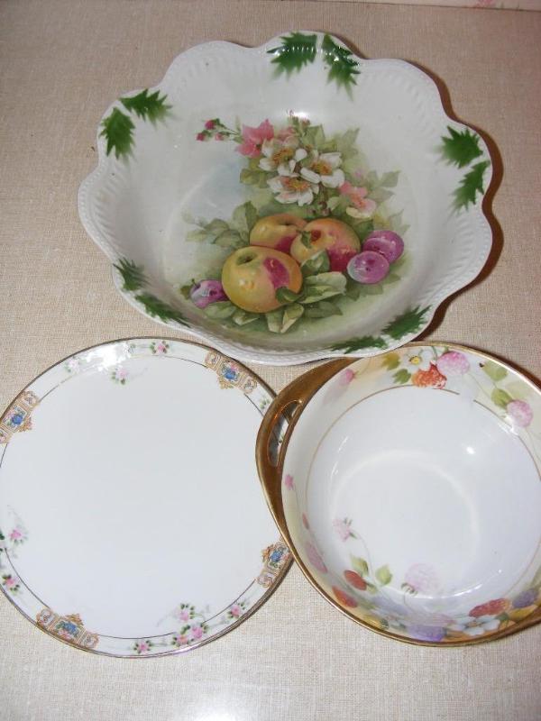 lot 159 image: Dishes