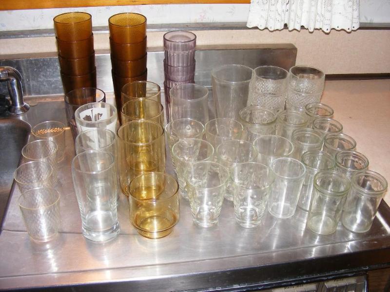 lot 169 image: Glasses
