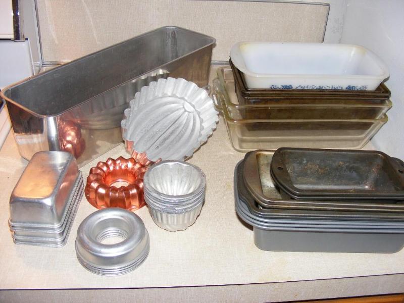 lot 175 image: Kitchen Items