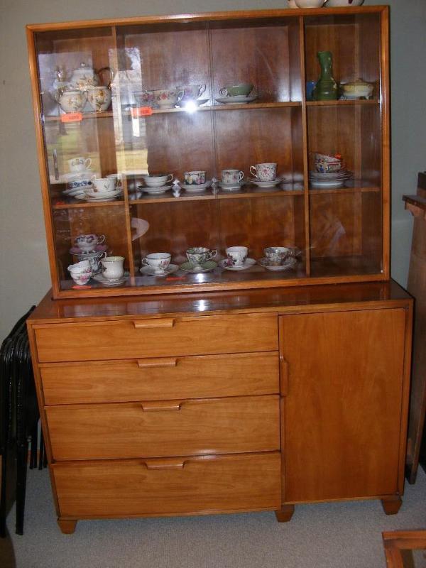 lot 210 image: China Hutch, 4 drawers and one cupb...