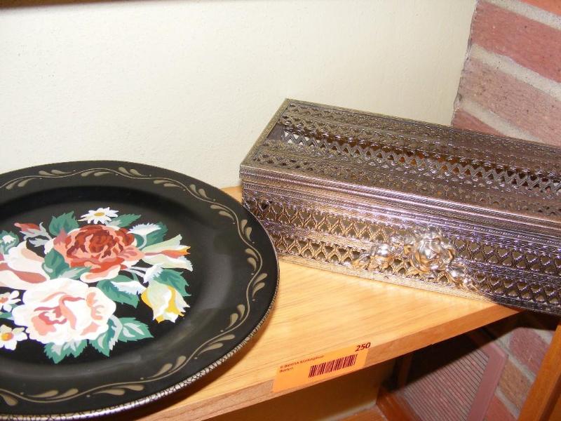 lot 250 image: Lot of Misc Items, Tray of Office I...